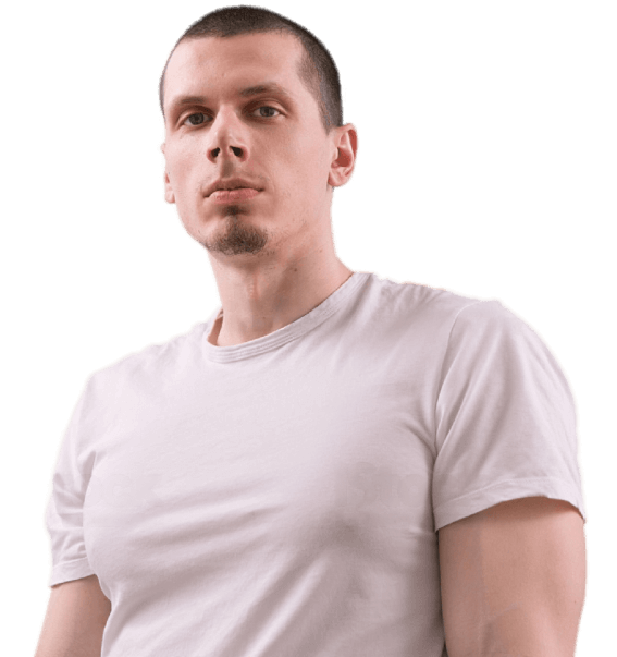 Максим Новиков